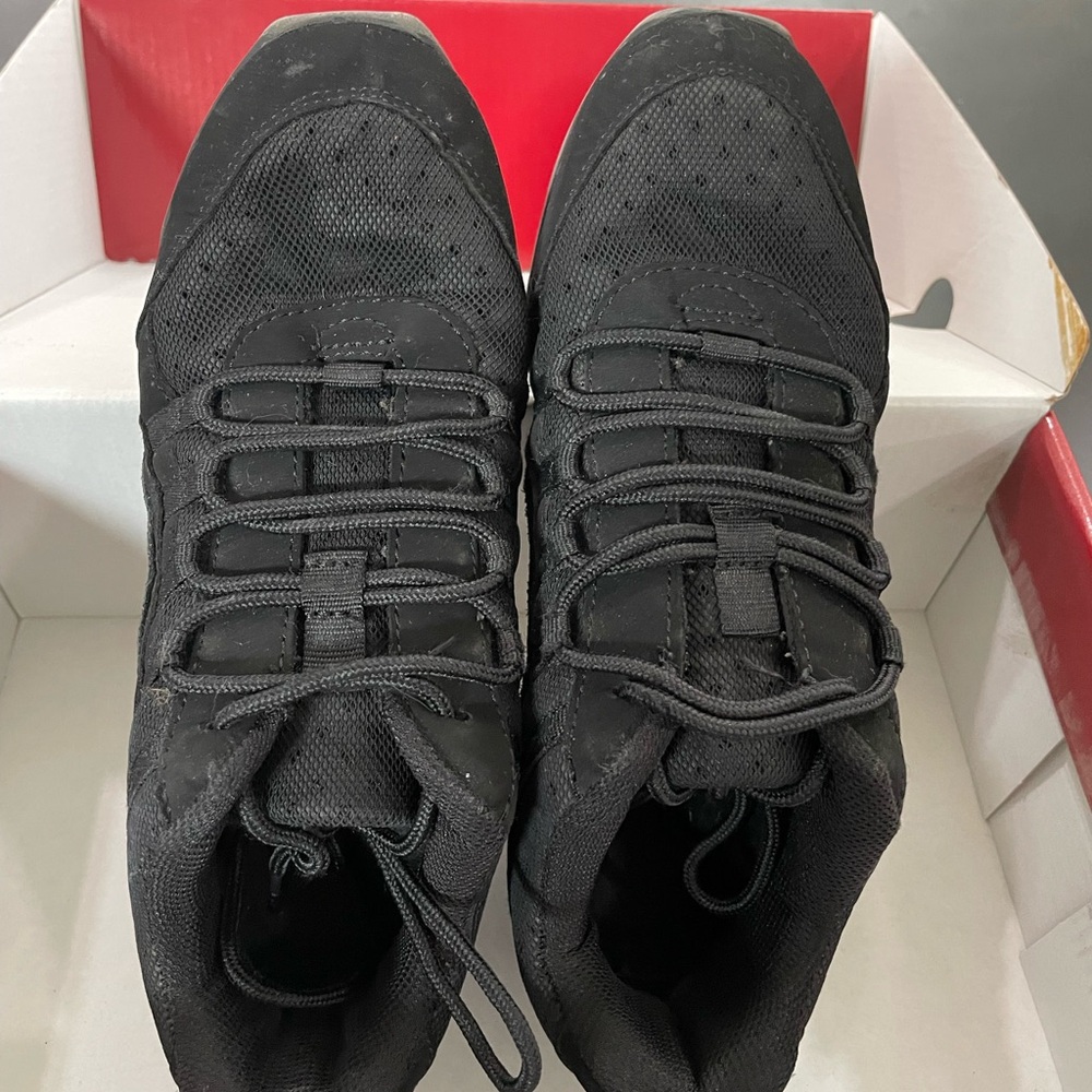 Women’s Dance Shoes